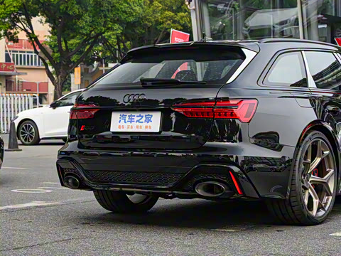 2025��  RS 6 4.0T Avant performance