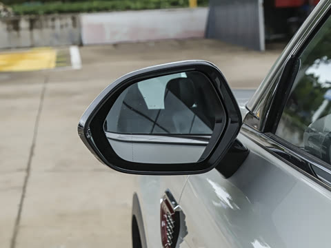 2025�� 2.0T ����60���������