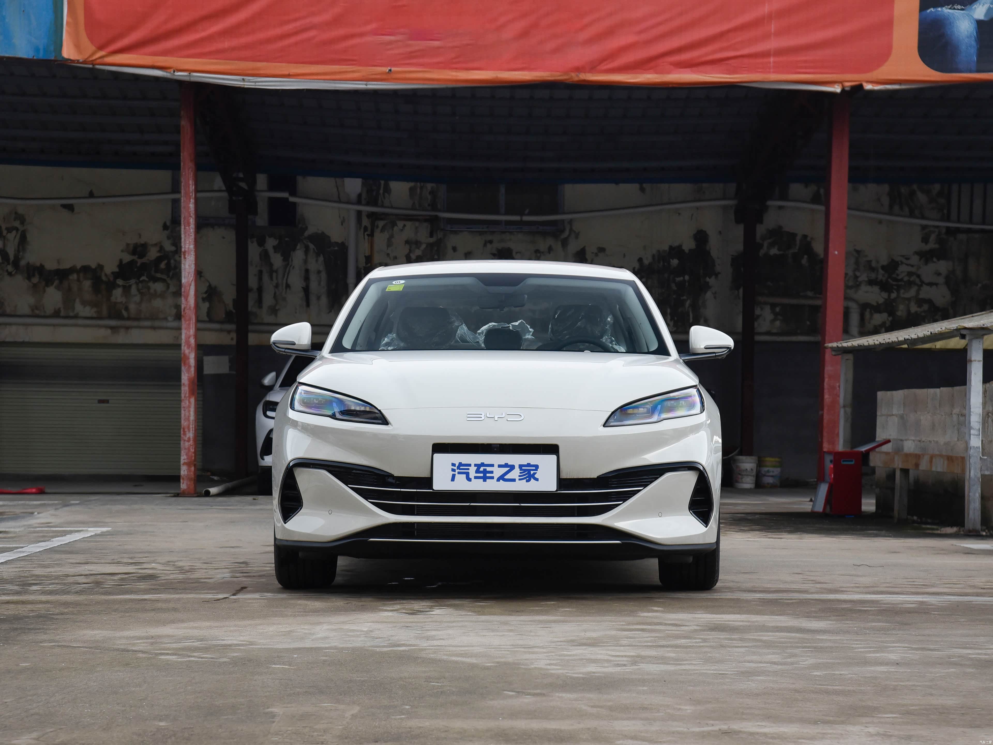 BYD SEAL, миниатюра 10