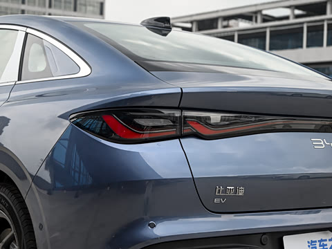 2025�� EV 545KM������