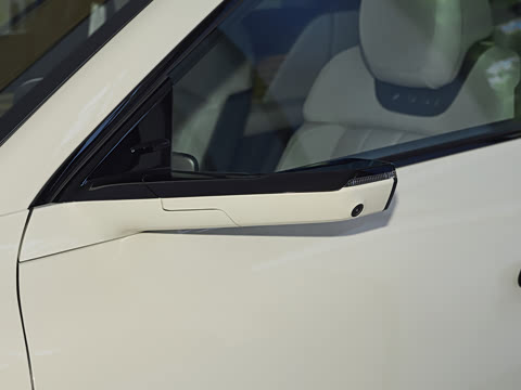 2026�� �ȷ�quattro��