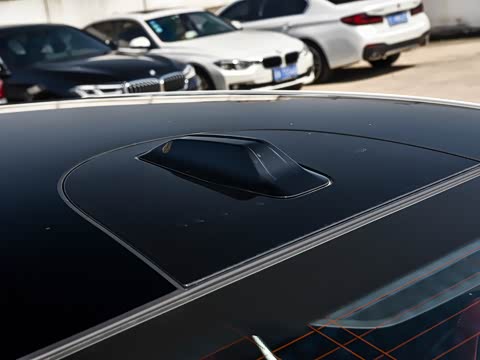 2026�� �Ŀ� eDrive 35L M�˶���װ