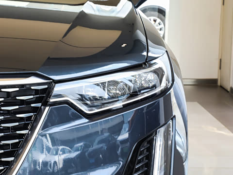 2025�� 2.0T ���������������������