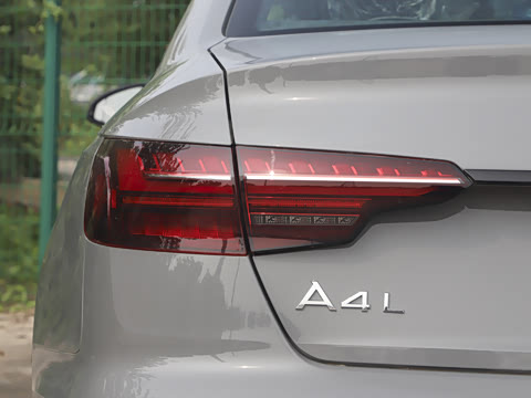 2026�� 200���������� 40 TFSI ����������