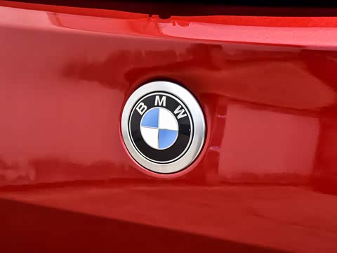 2026�� sDrive25i M�˶���װ