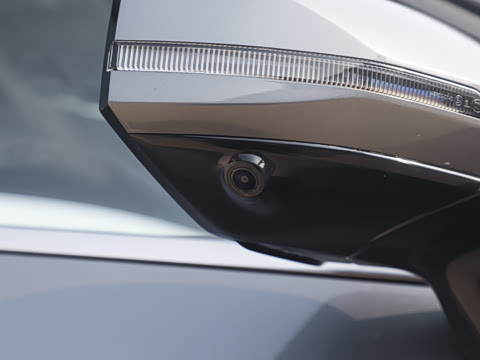 2026�� 1.5T ����������