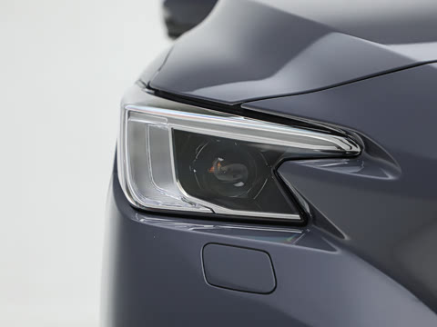 2025�� 2.4T CVT Wagon tS EyeSight