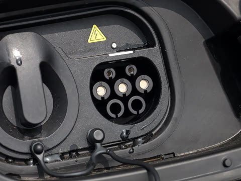 2026�� EM-i 235km ̽��+��