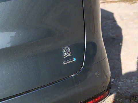 2026 DM-i 1.5T 218KM Խ