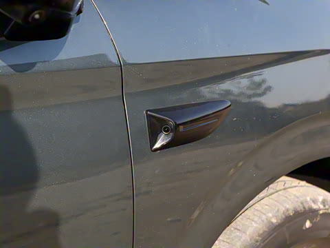 2026 DM-i 1.5T 218KM Խ