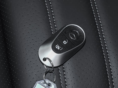 2026�� ����� 350 L 4MATIC