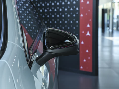 2025�� 300L �����������ǰ�