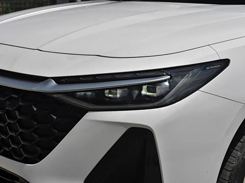 2026�� 1.6T ������