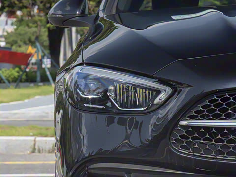 2025�� �Ŀ� C 350 eL