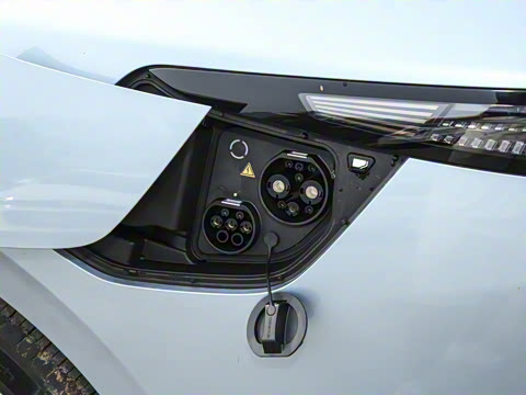 2025�� ���� Plus ��������