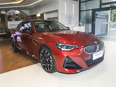 2025�� 225i M�˶���ҹ��װ