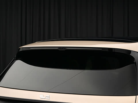 2026�� Livis