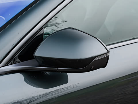 2026�� ��Ȼ�澳�� 100kWh Touring