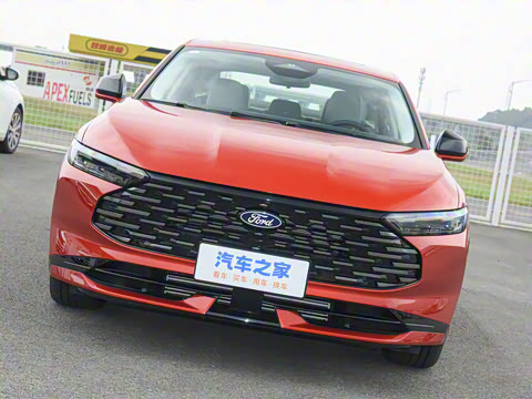 2026  2.0T  EcoBoost  