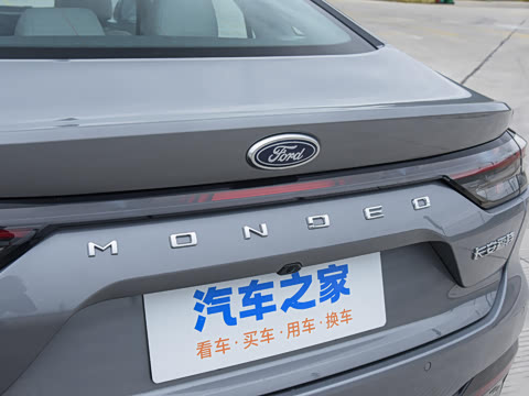 2026  2.0T  EcoBoost  