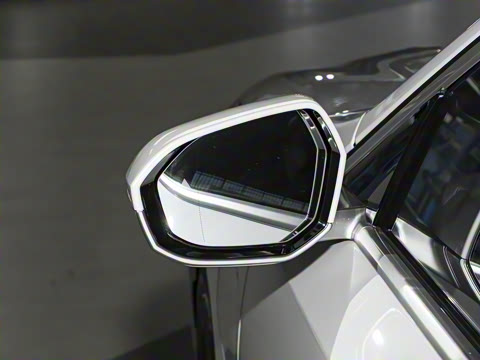 2026�� eDrive 35L M�˶���װ