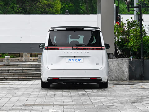 2026�� ���� 700�콢��