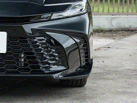 2026�� 2.0S �˶���