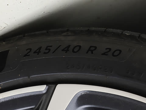 2026�� 100kWh Touring