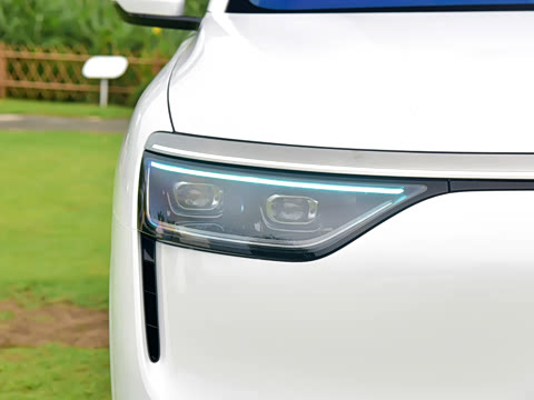 2025�� ���� Ultra ����������