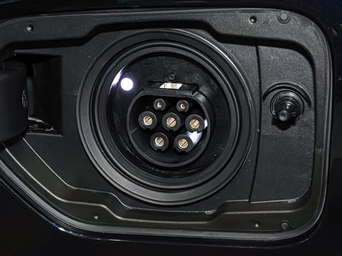 2026�� �Ŀ� eDrive 35 L