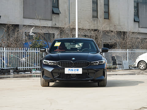 2026�� 330i M�˶���ҹ��װ