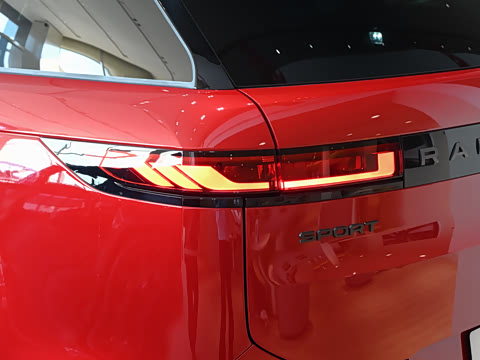 2025�� 400PS Dynamic SE