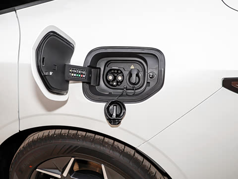 2025�� 120����Ultra