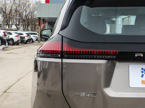 2026�� 2.0L ����������