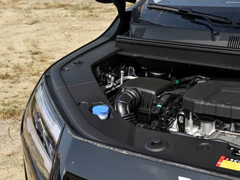 2025�� 1.5T CVT ��Ӣ��