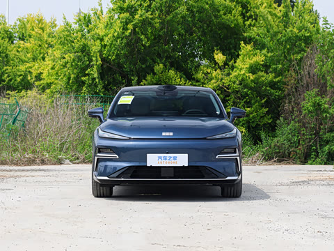 2026�� 225km EM-i Զ�����ǺӰ�