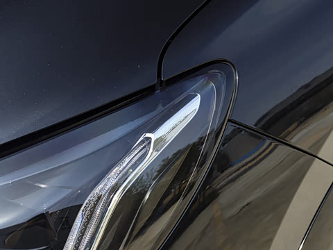 2027�� 2.0T ˫������������