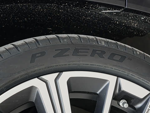 2025�� xDrive25Li M�˶���ҹ��װ