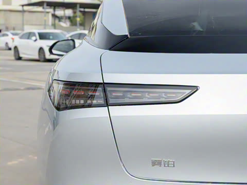 2025�� 630 Lite��