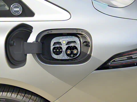 2025�� 260��������������