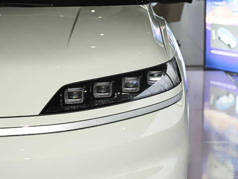 2025�� ����SMART�� 64.2kWh