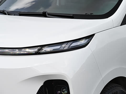 2026�� 105kW ��������