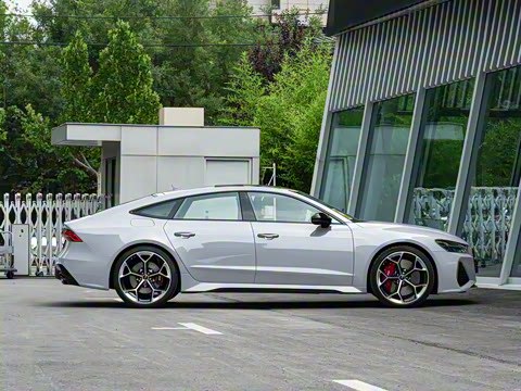 2025�� RS 7 4.0T Sportback performance