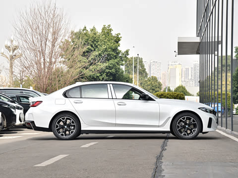 2026�� �Ŀ� eDrive 40 L ��ҹ��װ