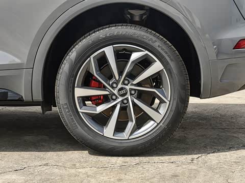 2026�� 45�����ذ� 40 TFSI ʱ�ж�����