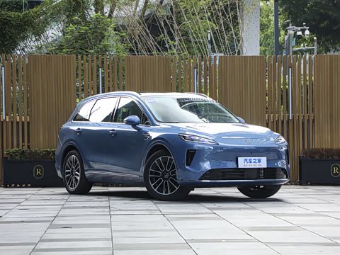 2025�� ���� Pro