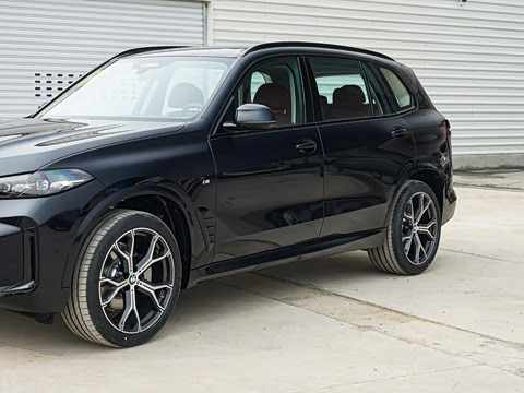 2026�� �Ŀ� xDrive 30Li ������M�˶���ҹ��װ
