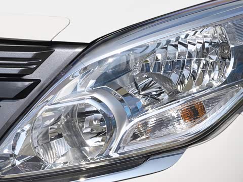 2027�� 2.0L ������ 9��