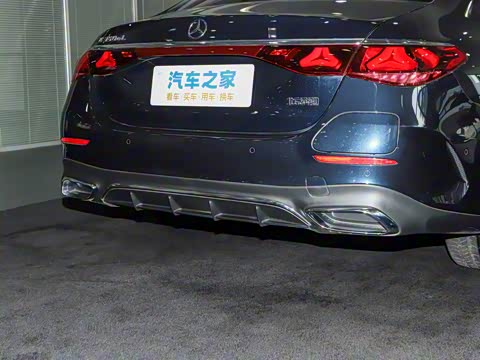 2024�� E 350 e L ���ʽ��϶����˶��γ�