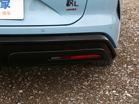 2025�� EV 701KM�����״�������